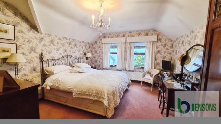 9b2ec41f-20251217_11