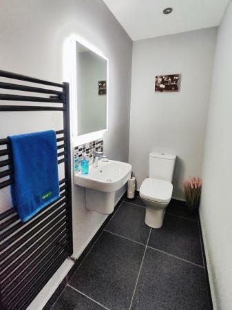 33b91625-IMG_2026011