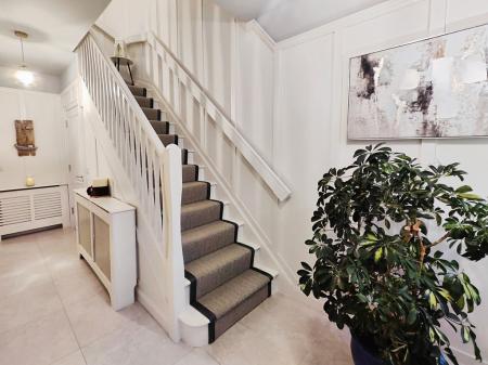 cfd290f6-IMG_2026012