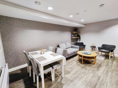 ee8f03f2-IMG_2025011