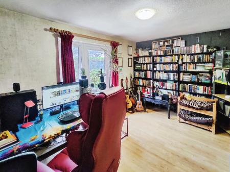 bea25528-IMG_2026012