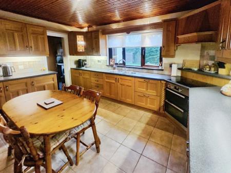 1559e410-IMG_2026020