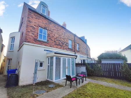 98521e37-IMG_2026021