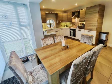 94e9edef-IMG_2026021