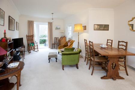 Sitting / Dining Room