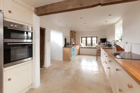 Kitchen / Breakfast Room