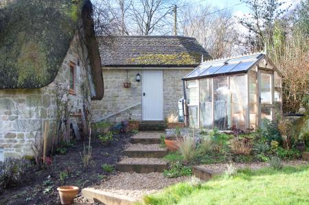 Garden & Side Garage Access