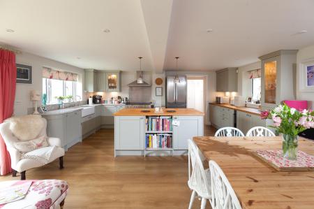 Kitchen / Dining Room