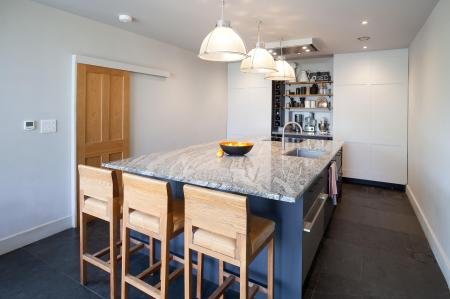 Kitchen / Breakfast Room