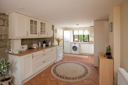 Kitchen (Annexe)