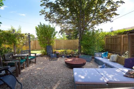 Garden (2)