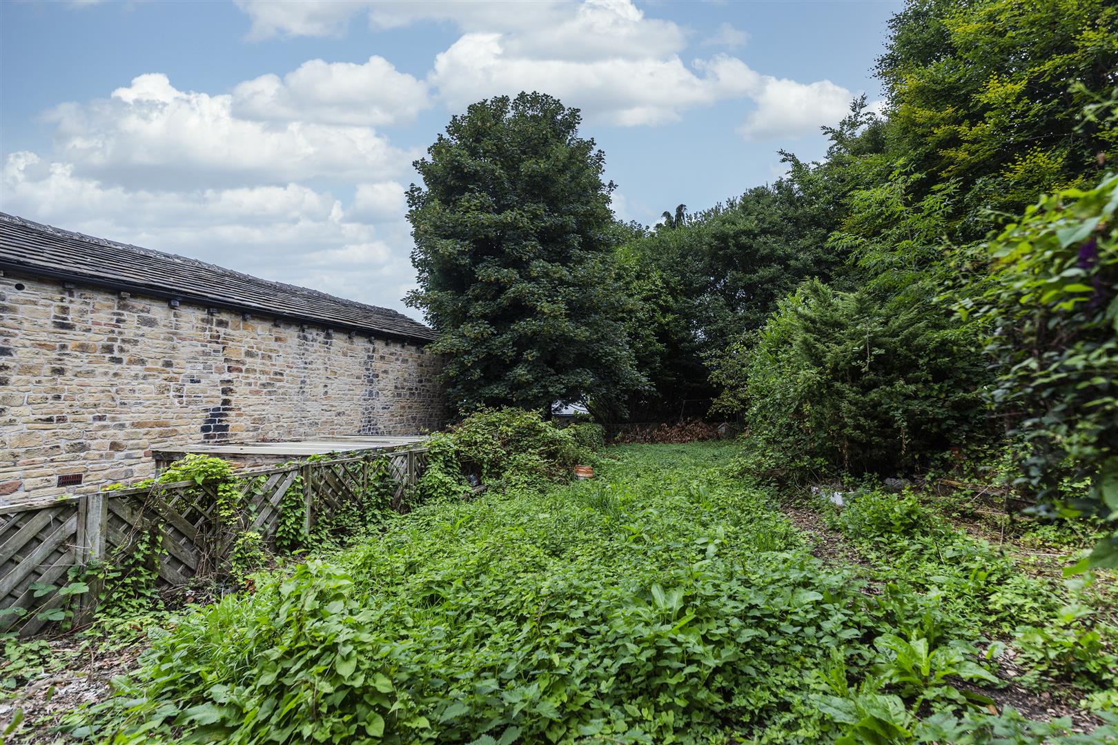 5 bedroom SemiDetached House for sale in Norland