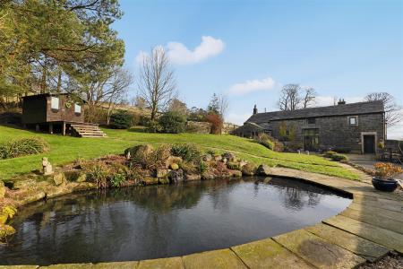 Lower Birks Barn V2.04.Photoneg.co.uk.jpg