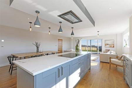 Saxon Rise.27.Photoneg.co.uk.jpg