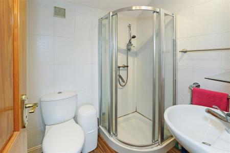 19 Savile Park.32.Photoneg.co.uk.jpg
