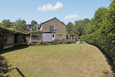 11 Millside Way.03.Photoneg.co.uk.jpg