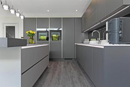 11 Millside Way.18.Photoneg.co.uk.jpg