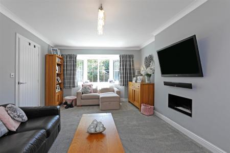 11 Millside Way.12.Photoneg.co.uk.jpg