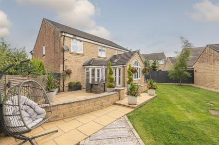 21 - 9 Hazel Fold BD13 2FE.jpg