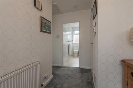 27 - 37 Lyndhurst Ave HD6 3RY.jpg