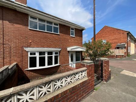 Media image 02