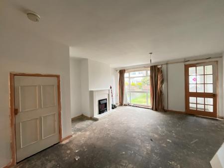 Media image 03