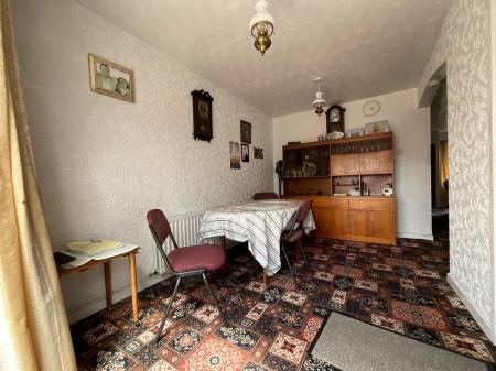 Media image 07