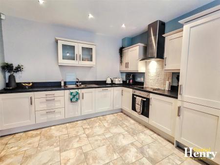 10_Untitled design.png