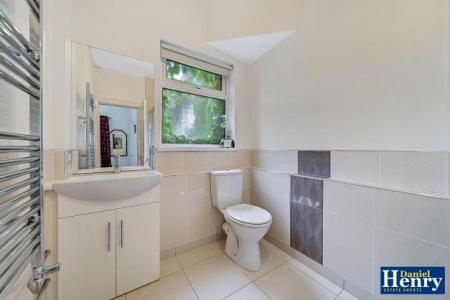 14 Limavady Road, L-Derry, BT47 6JD-51.jpg