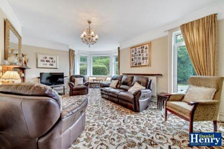 14 Limavady Road, L-Derry, BT47 6JD-31.jpg