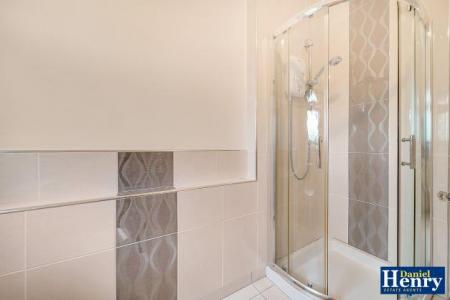 14 Limavady Road, L-Derry, BT47 6JD-52.jpg