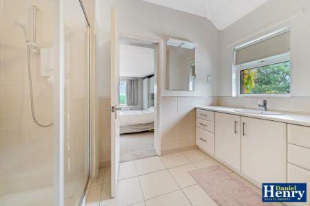 14 Limavady Road, L-Derry, BT47 6JD-58.jpg