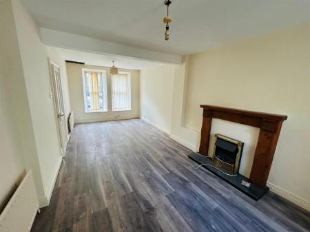 23 CUTHBERT STRET LOUNGE.jpg