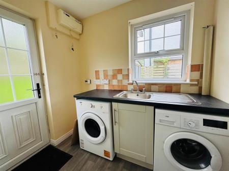 20 BROOK MANOR UTILITY.jpg