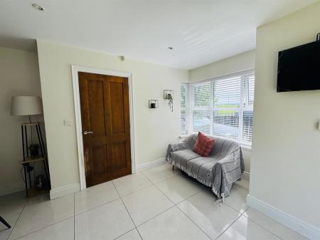 41 DUNNALONG DINING 3.jpg