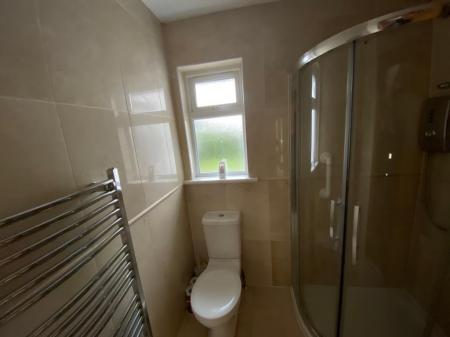 SHOWER ROOM SPRINGBURN.jpg
