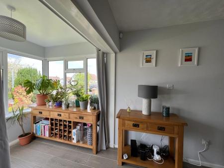 HALLWAY ( 2 ) 29 DELWOOD .jpg