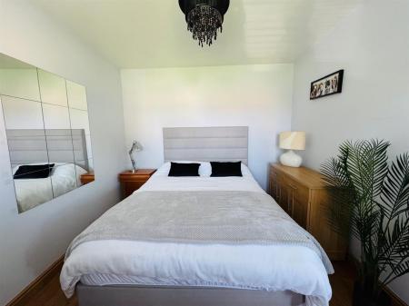 33 WOODVALE MEWS BEDROOM 3.JPG