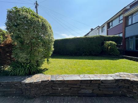 6 greenwood front garden.jpg