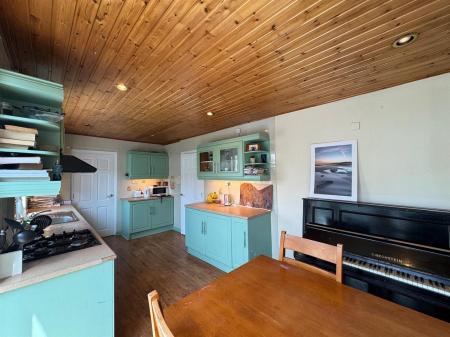 6 greenwood kitchen 2.jpg