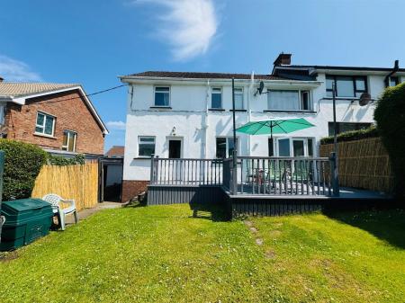 6 greenwood rear 2.jpg