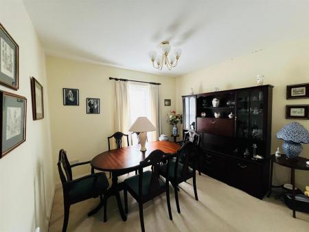 48 WATERFOOT PARK DINING ROOM.jpg