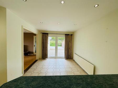 95 Crockmore Dining.jpg