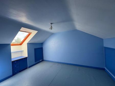 10 coolafinny road blue room.jpg