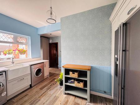 74 WOODEND ROAD UTILITY 3.JPG