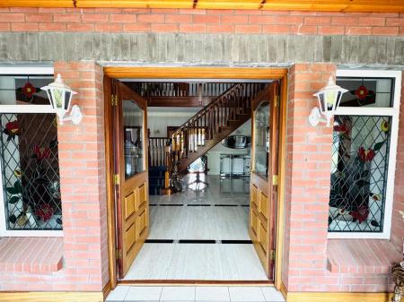 74 woodend road entrance.JPG