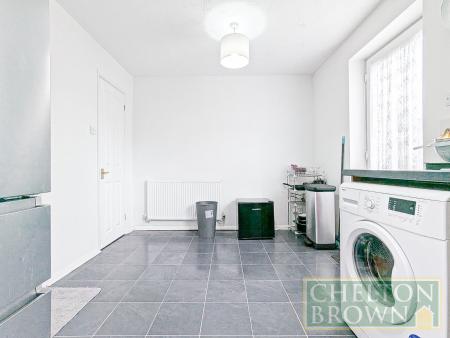 Dining/Kitchen