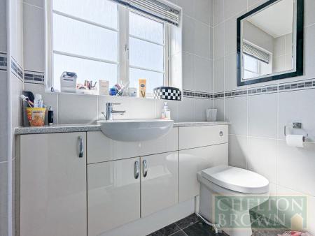 Ensuite