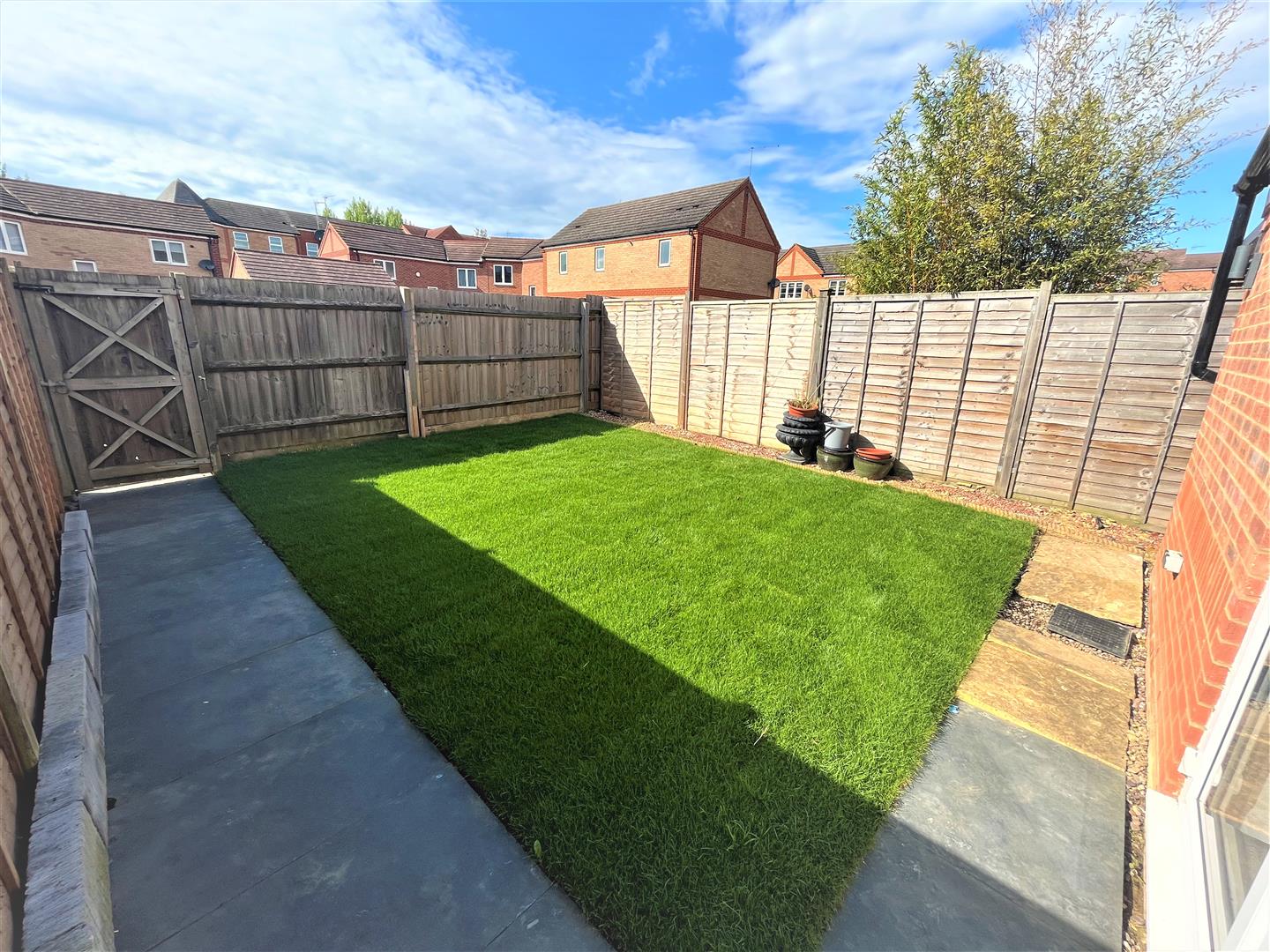 4 bedroom House for sale in Northampton