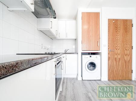 Lounge/Kitchen